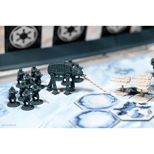 Miniaturas Juego de mesa Star Wars: La Batalla de Hoth con miniaturas, tablero y ambientación del Imperio contraataca. Cats&Dragons